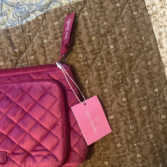 Vera Bradley Compact Organizer - Picture 2 of 5